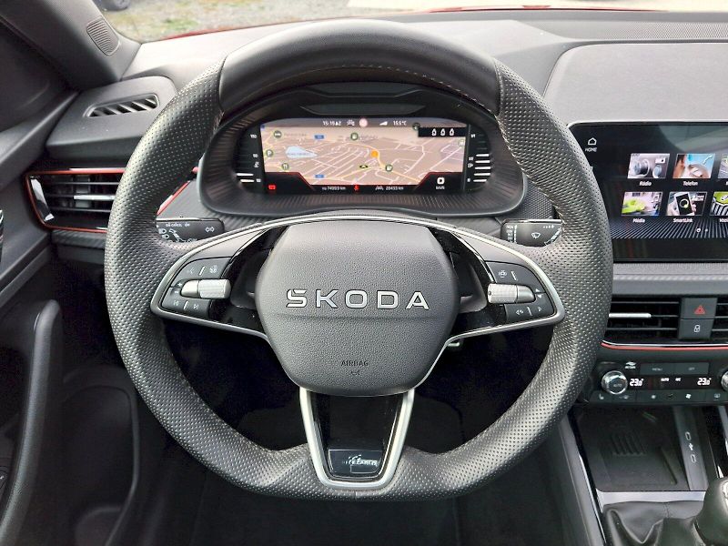 Škoda Scala (2026) Monte Carlo 1,0TSi 85kW - fotka 15 z 35