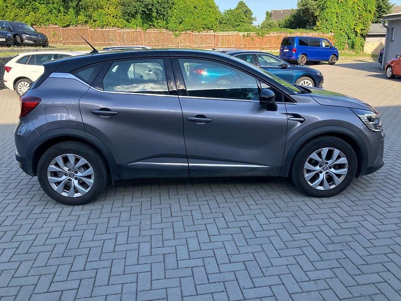Renault Captur (2023) INTENS TCE 140 EDC 1.MAJ.ČR - fotka 4 z 33