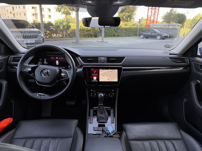 Škoda Superb (2022) L&K 2.0 TDi 110 kW/DSG/DPH - fotka 14 z 24