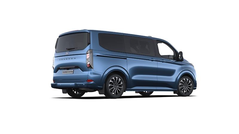 Ford Tourneo Custom Titanium X L1, Tourneo, 64 kWh - fotka 3 z 9