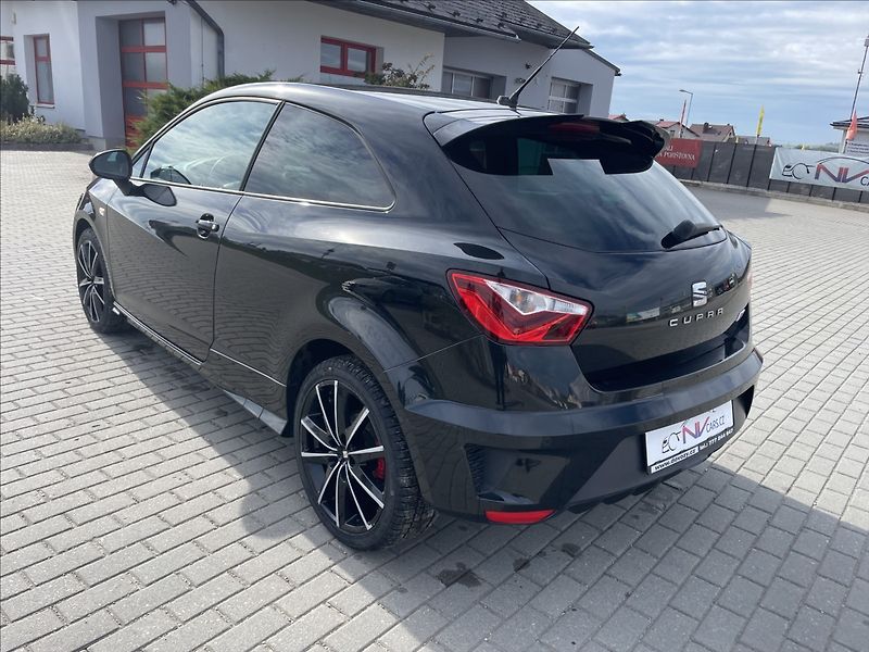Seat Ibiza 1,4 TSI FR 135kw Automat DPH - fotka 35 z 38