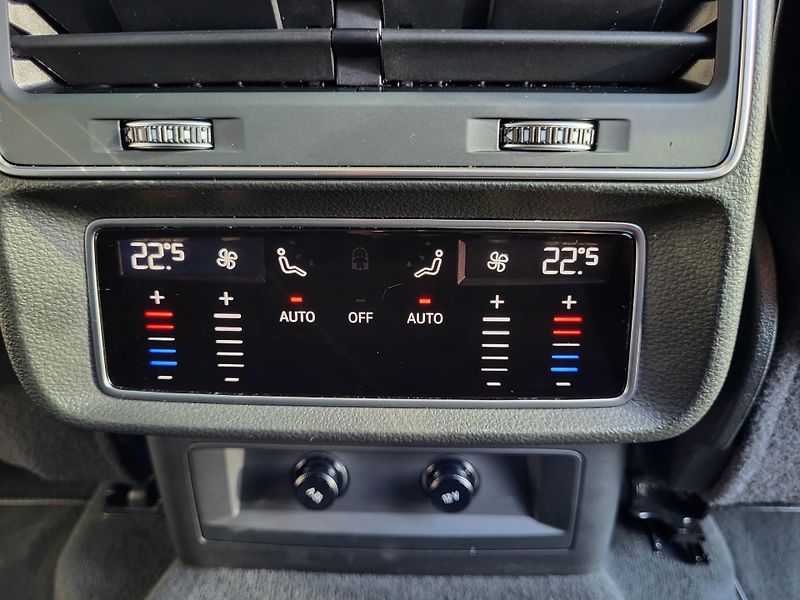 Audi Q7 3.0 V6 TDi 210kW Quattro - fotka 15 z 47