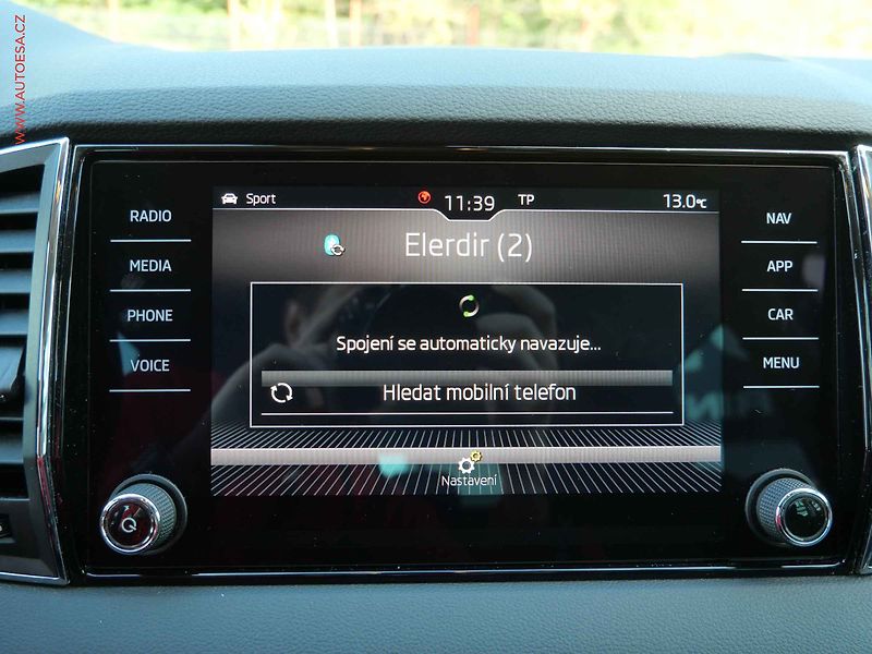 Škoda Karoq (2019) 2.0 TDi, 1.maj,ČR, Style, TZ - fotka 20 z 29