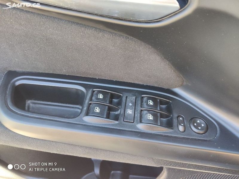 Fiat Tipo (2018) kombi 1,6 JTD - fotka 9 z 14