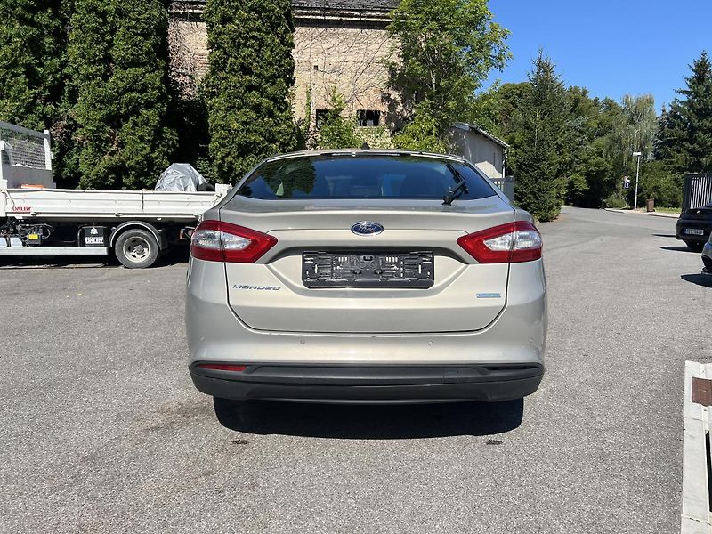 Ford Mondeo 1.5 Ti-VCT 118 kW - fotka 5 z 18