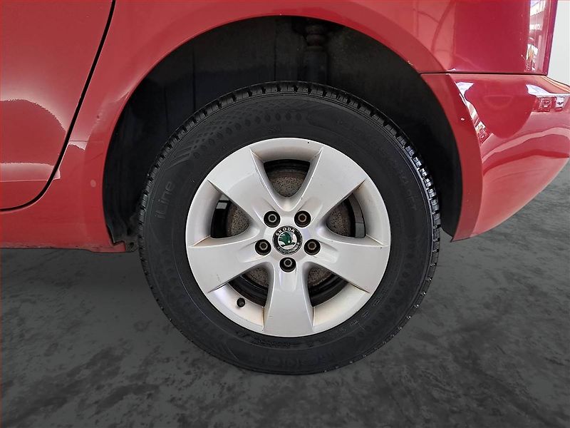 Škoda Roomster (2013) Ambition 1.4 16V, Serv.kniha - fotka 14 z 15