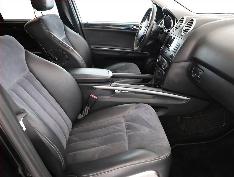 Mercedes-Benz Třídy M (2008) ML 320 CDI , 4X4, Automat - fotka 7 z 15