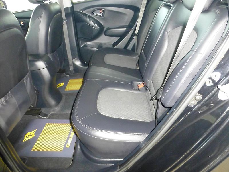 Hyundai ix35 (2015) 2,0I-122KW**VYHŘ.S**DIGI* ALU - fotka 10 z 22