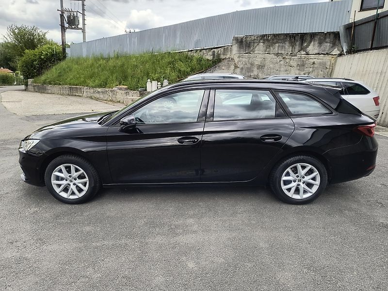 Seat Leon 1.0 eTSi AT 81KWNAVI/MATRIXLED - fotka 4 z 67