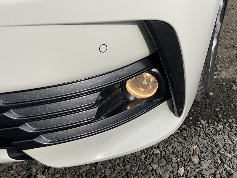 Toyota Corolla 1.6i, ČR-2m, Trend+, automat - fotka 8 z 29