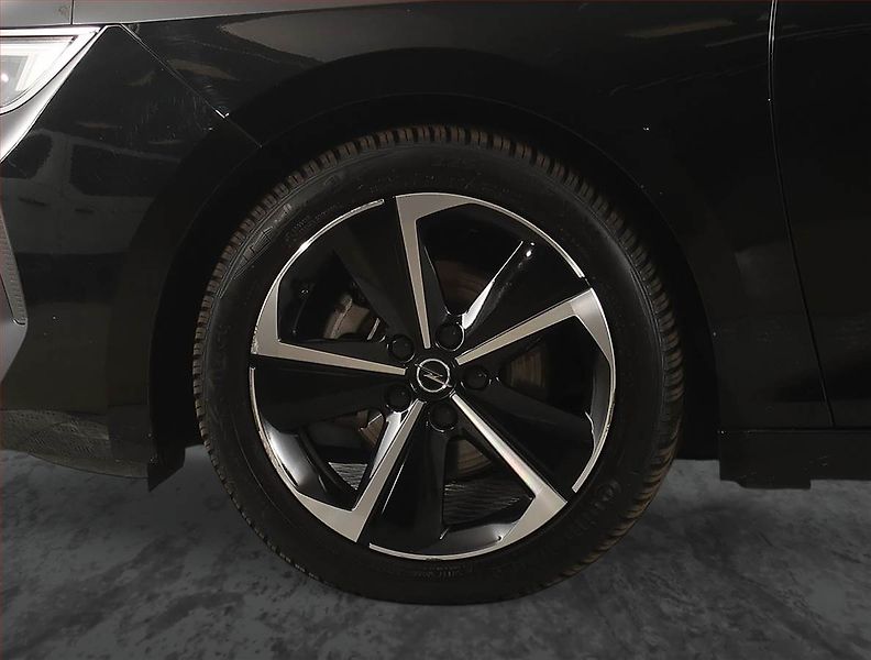 Opel Astra (2023) Elegance 1.2 Turbo, Serv.kniha - fotka 14 z 21