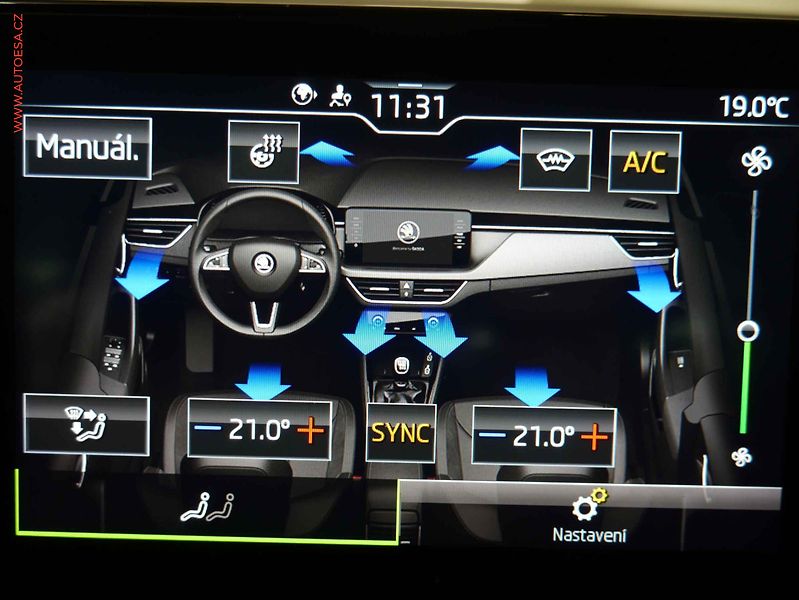 Škoda Kamiq (2019) 1.0TSI, 2.maj,ČR, DSG, navi - fotka 14 z 22