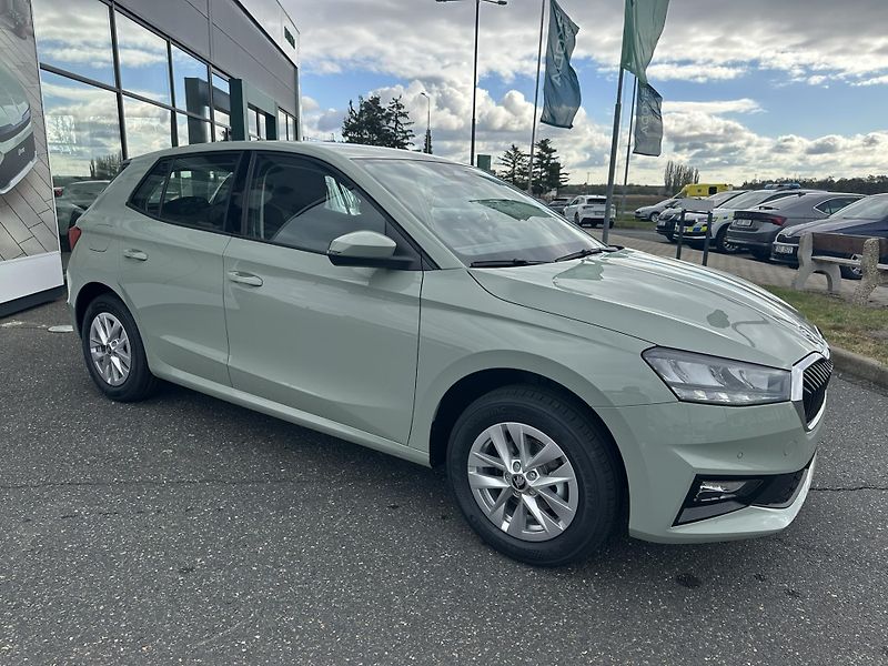 Škoda Fabia CLASSIC 1.0MPI 59kW - fotka 3 z 12
