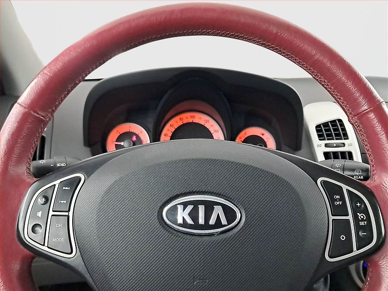 Kia Ceed (2010) 1.6 CRDi, po STK, udržované - fotka 18 z 18