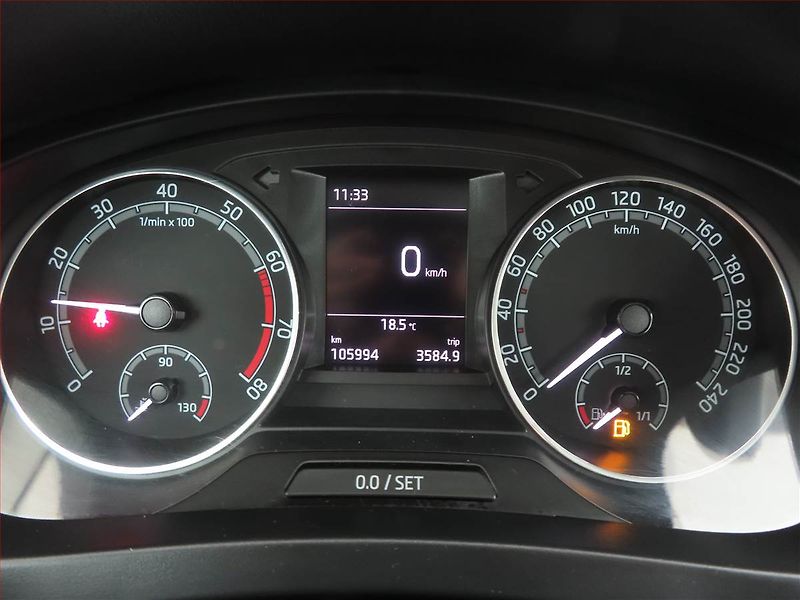 Škoda Rapid (2019) Style 1.0 TSI, Serv.kniha - fotka 11 z 14