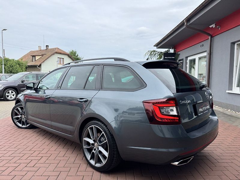 Škoda Octavia (2018) RS 2.0 TDi DSG ACC LED 135kW - fotka 3 z 50