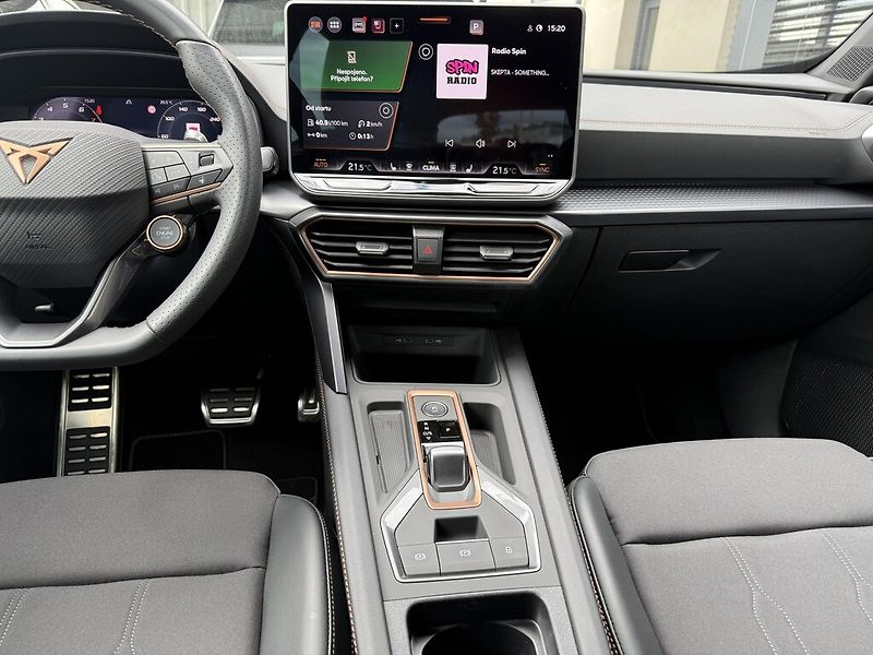 Cupra Formentor DSG 1,5 TSi 110 kW - fotka 11 z 24
