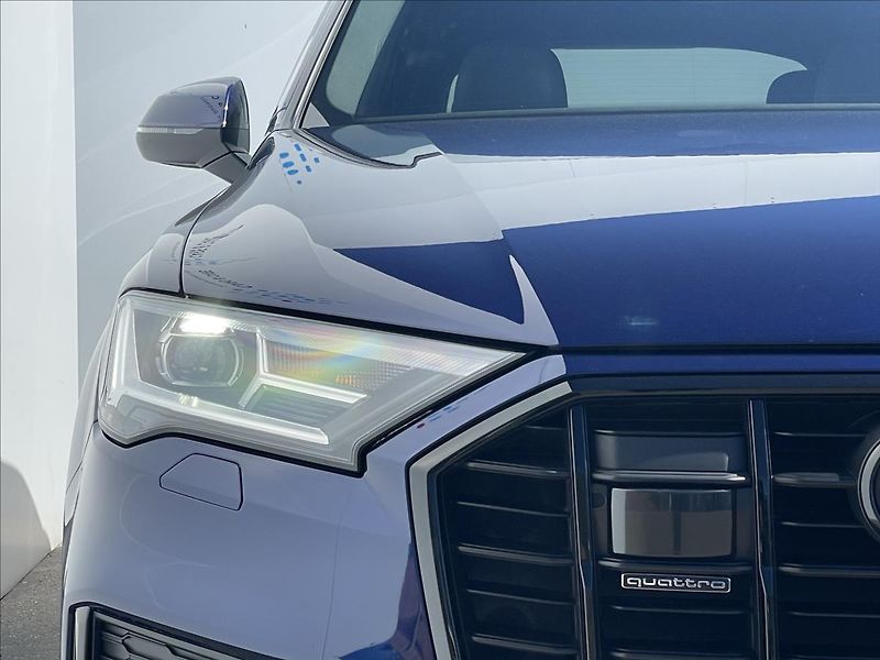 Audi Q7 3,0 50 TDI quattro S line - fotka 18 z 21