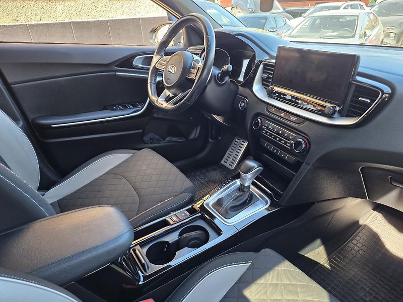 Kia Ceed (2019) 1.6-GT-LINE-AUTOMAT-TAŽNÉ - fotka 10 z 18