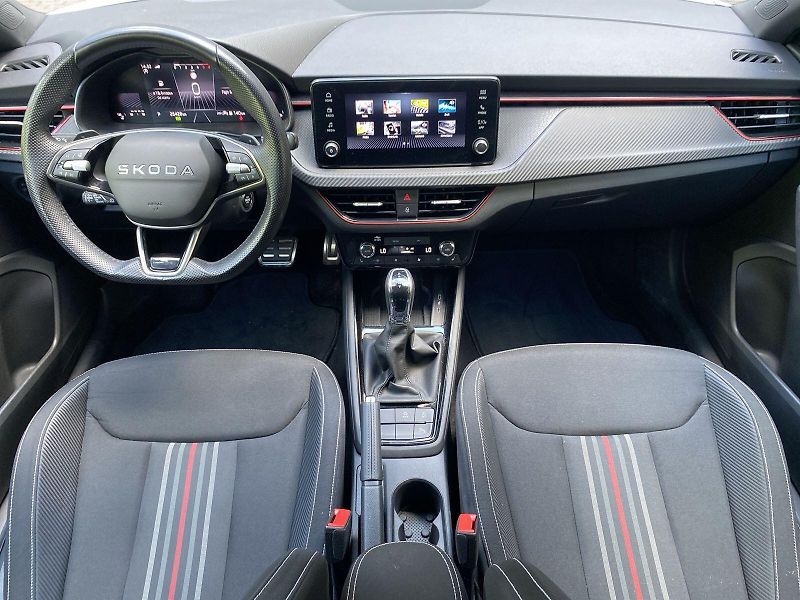 Škoda Scala (2025) 1.0 TSI DSG Monte Carlo - fotka 5 z 33