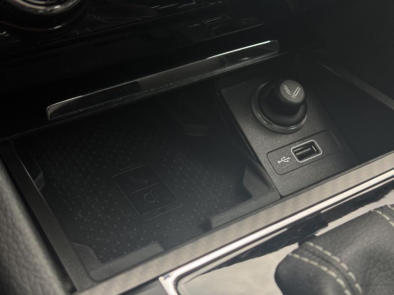 Škoda Superb (2020) 2.0TDi DSG Sportline ACC Kessy - fotka 40 z 50