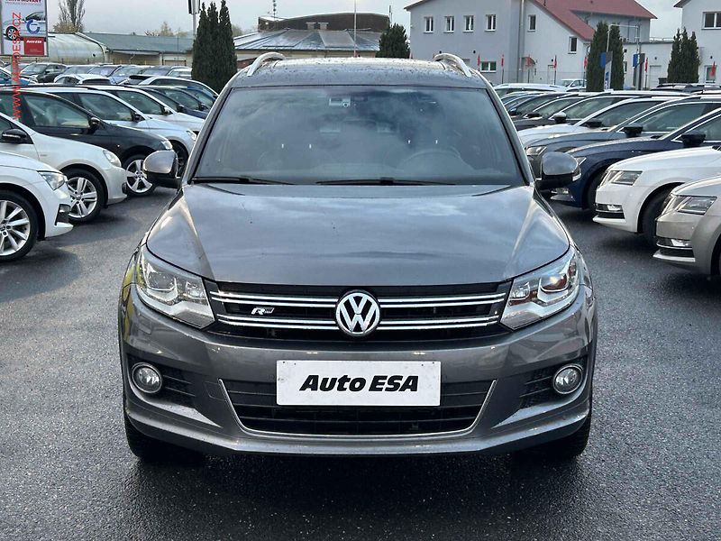 Volkswagen Tiguan (2012) 2.0TDi 4x4, 2.maj, Bixen - fotka 2 z 17