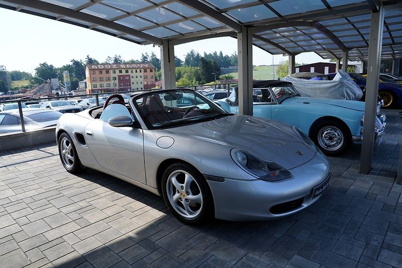 Porsche Boxster 2.5i/205PS/hardop/54.000 km !! - fotka 8 z 17