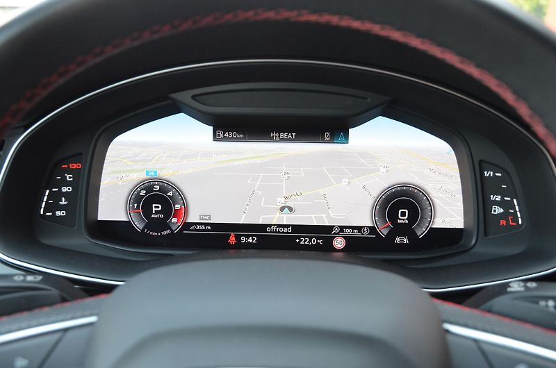 Audi SQ7 (2020) TDi V8 320kW Quattro EXCLUSIVE - fotka 21 z 45