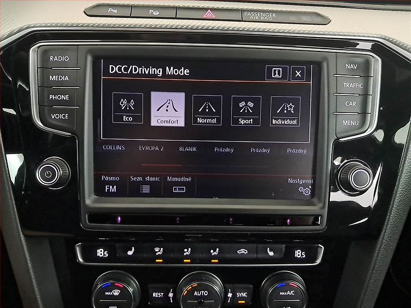 Volkswagen Passat (2016) R-Line 2.0 BiTDI, 4X4 - fotka 18 z 20