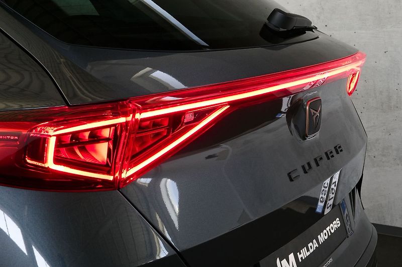 Cupra Formentor 1.5TSI 110kW LED Kamera ZÁRUKA - fotka 10 z 41