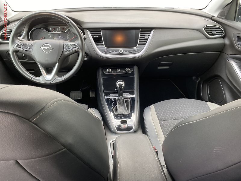 Opel Grandland X (2020) 1.5 CDTi, Innovation, AT - fotka 8 z 19