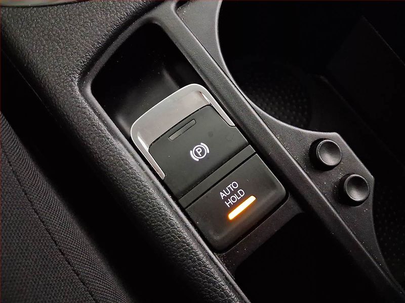 Volkswagen Touran (2019) 1.5 TSI - fotka 17 z 18