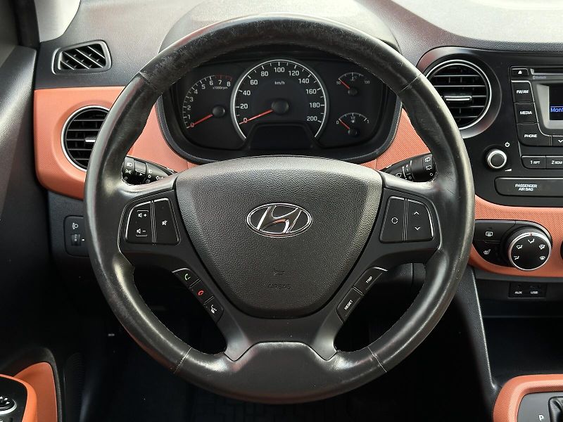 Hyundai i10 1.0i AUTOMAT 67PS KLIMA AC Blu - fotka 17 z 32