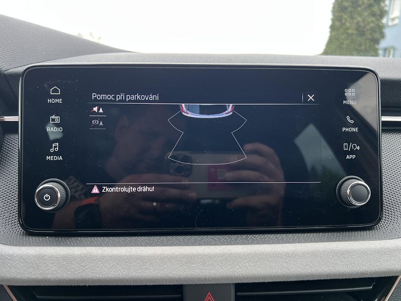 Škoda Kamiq 1.5TSi 110kw Top Selection ČR - fotka 22 z 45