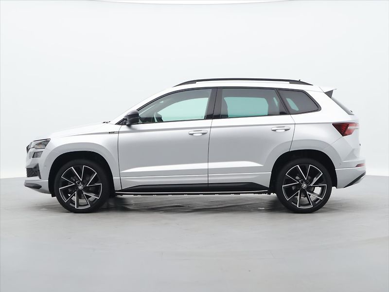 Škoda Karoq 1,5 TSI 110kW Sportline CZ Taž - fotka 4 z 29