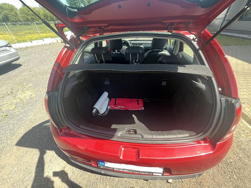 Citroën C3 (2014) 1.2PT Sellection - fotka 7 z 7