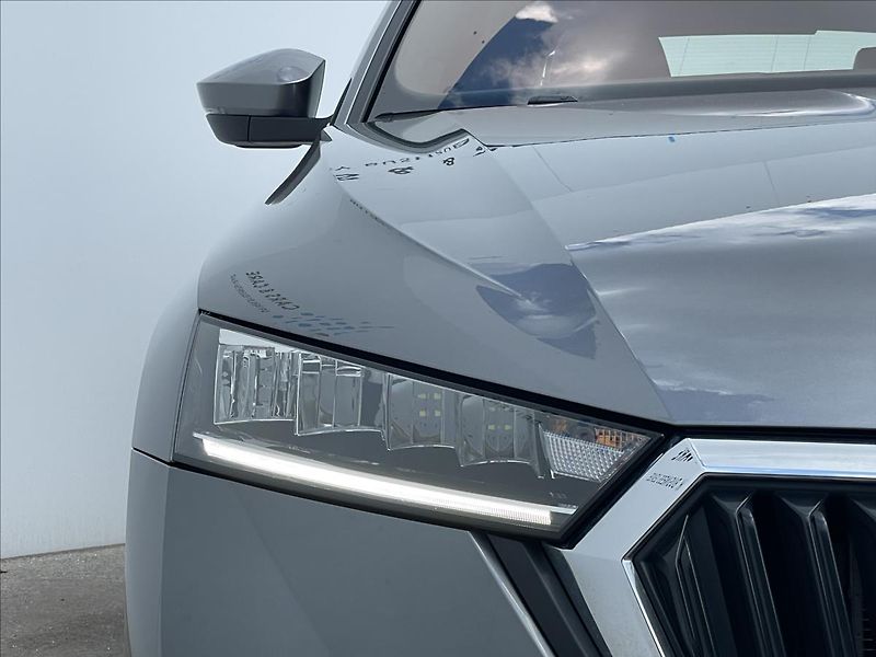 Škoda Octavia 1,5 TSI Style LED+PDC - fotka 21 z 23