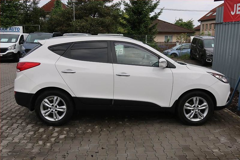 Hyundai ix35 (2012) 1.7 CRDi, Serv.kniha, Tempomat - fotka 6 z 16
