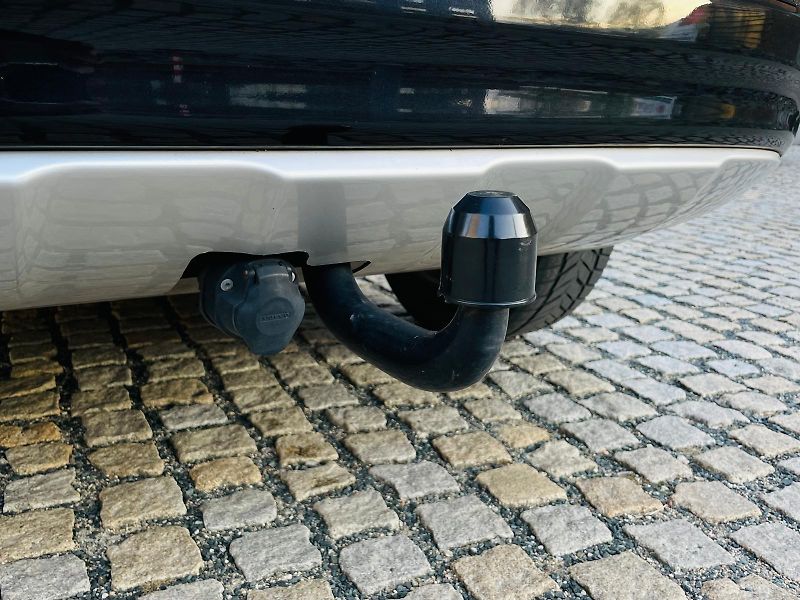 Volvo XC60 2.0D 5VÁLEC AUT TAŽNÉ VÝHŘEV - fotka 27 z 50
