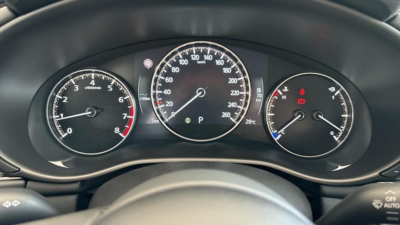 Mazda 3 (2026) 2.5 G140 Centre-line + Paket - fotka 11 z 22