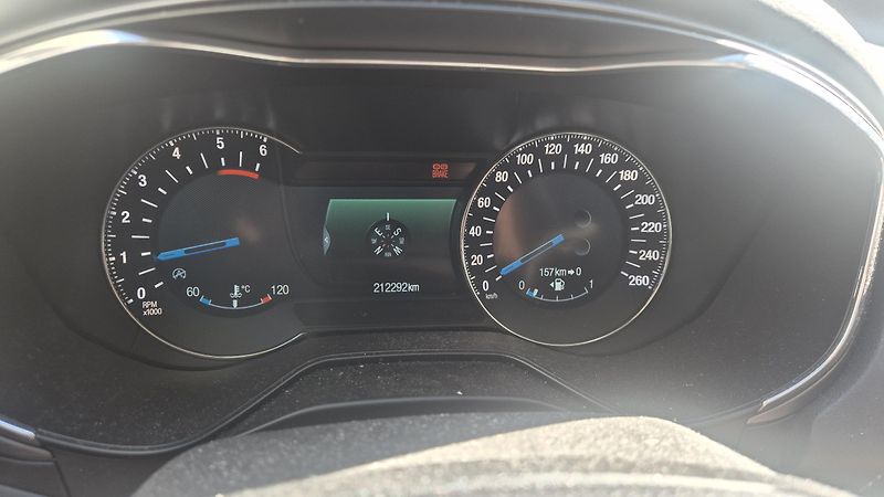Ford Mondeo (2015) - fotka 7 z 7
