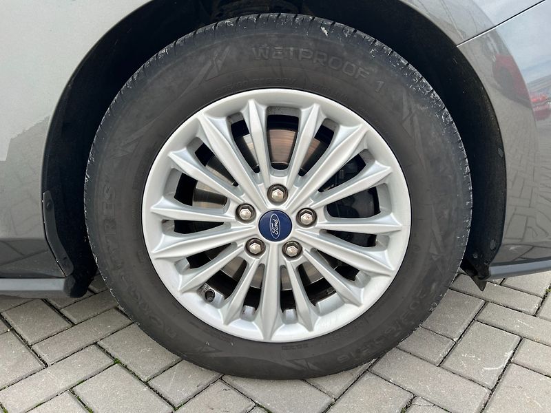 Ford Focus (2020) 1.5TDCi 88kW! Titanium! 2xkola - fotka 34 z 35