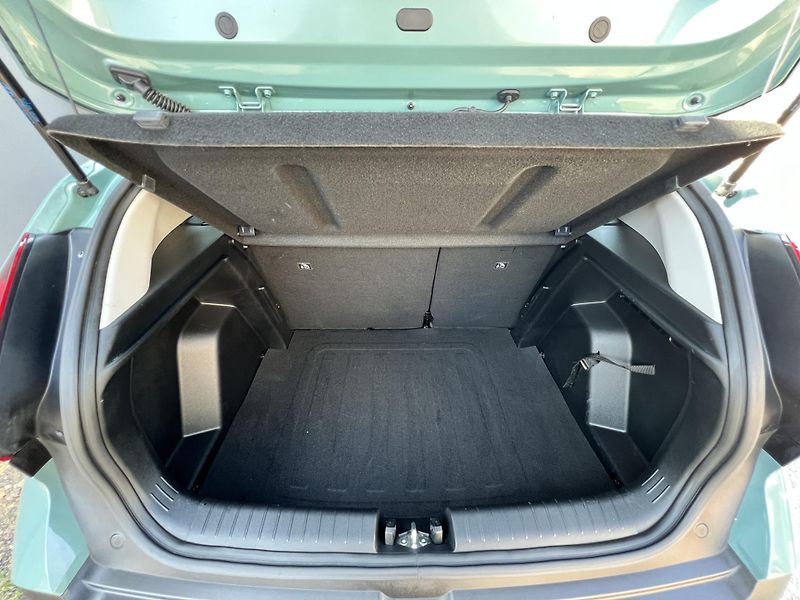 Hyundai Bayon 1.2i Comfor 1.Maj ČR DPH Klima - fotka 25 z 40