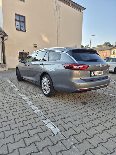 Opel Insignia (2018) SPORTS TOURER 2.0 CDTi 1.Majit - fotka 5 z 37
