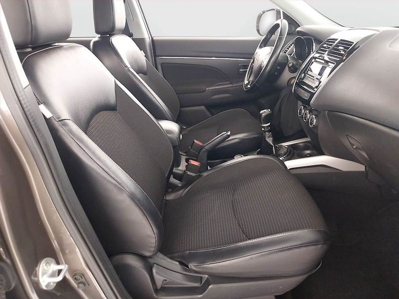 Citroën C4 Aircross (2014) 1.6 HDi, 4X4, ČR,1.maj - fotka 9 z 21