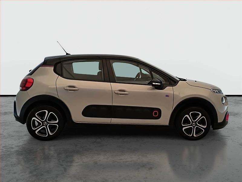 Citroën C3 (2018) 1.2 PureTech, ČR,1.maj - fotka 6 z 15