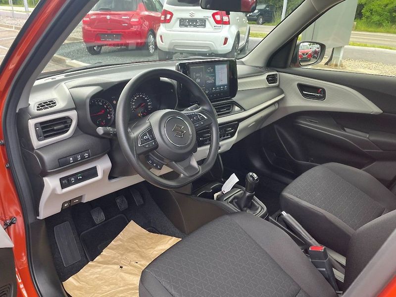 Suzuki Swift Comfort 1,2 61 kW - fotka 10 z 10