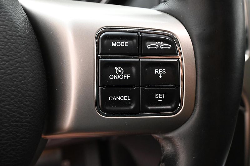 Jeep Grand Cherokee 3,0 CRD 177 kW 4x4 AT Overland - fotka 24 z 33