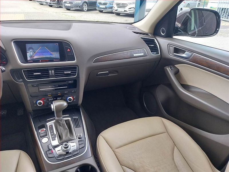 Audi Q5 (2016) S line 2.0 TDI, 4X4, Automat - fotka 8 z 19