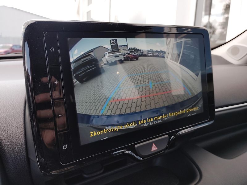Mazda 2 Hybrid (2026) 1,5 AT Center-line, AKCE! - fotka 12 z 23
